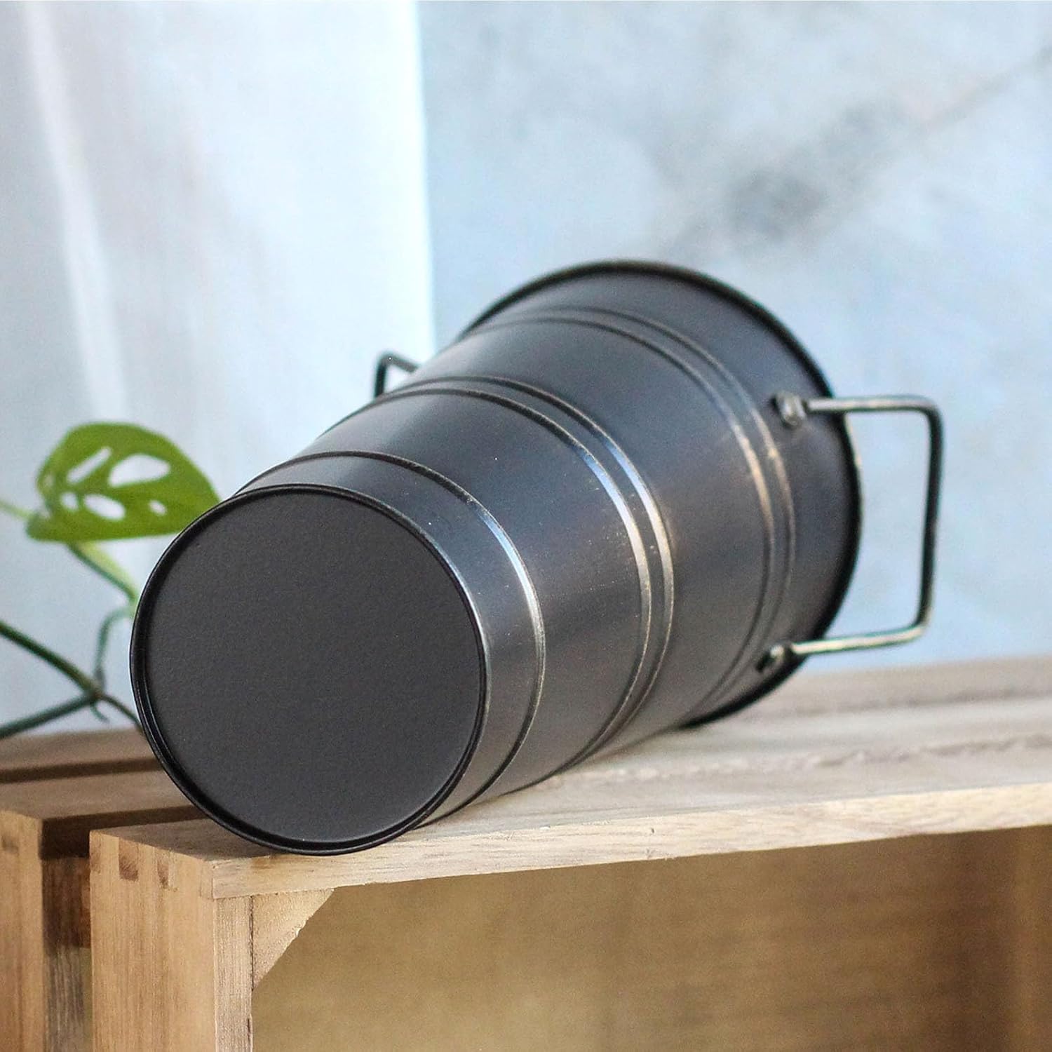 Durable Metal Round Umbrella Stand with Canes and Walking Stick Holder