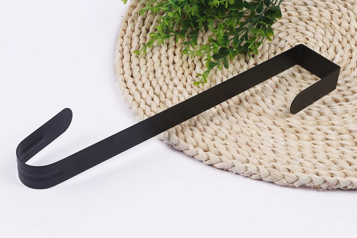 YYCRAFT 15 Inch Metal Wreath Hanger Black 2 Pack