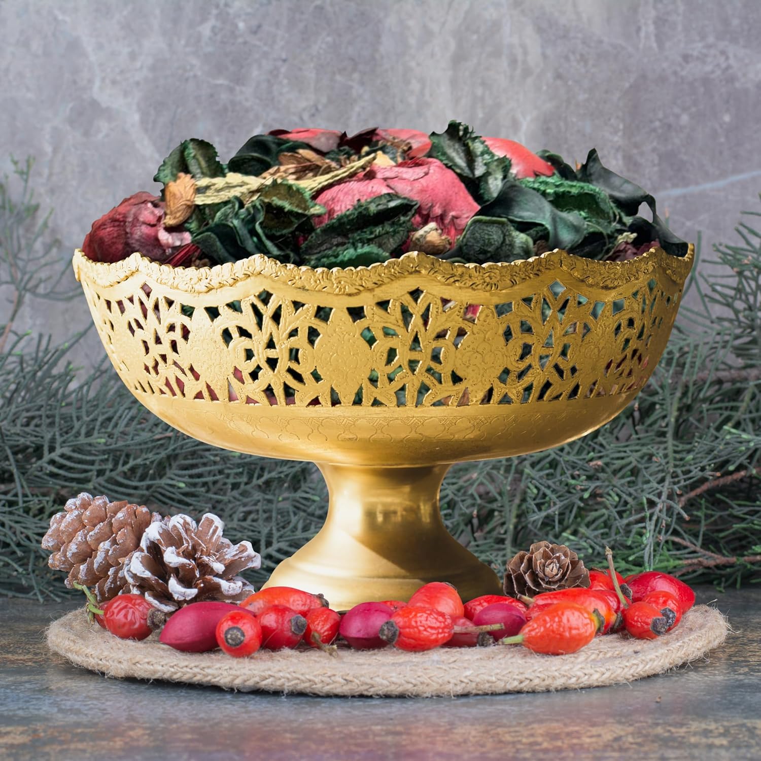 Winter Potpourri Bag with Pine Scent